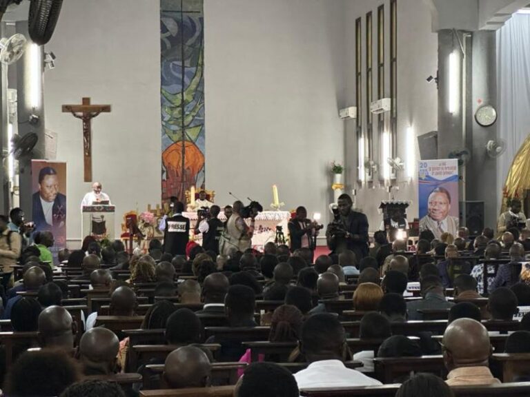 Jean Nguza Karl-i-Bond-5